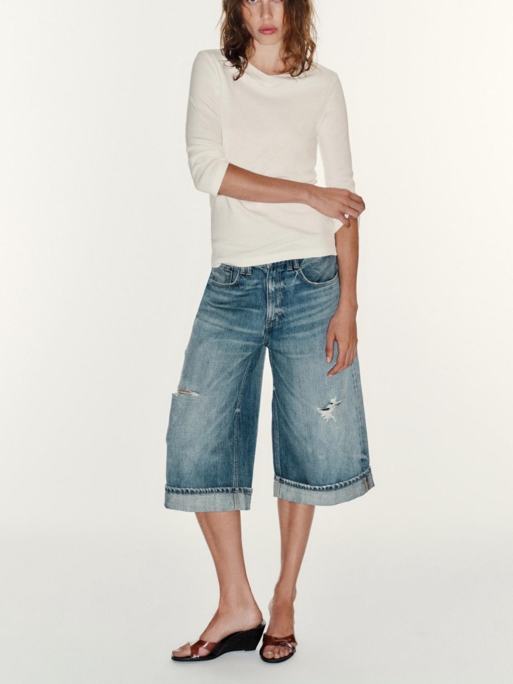 ZARA TRF MID RISE RIPPED DENIM JORTS - Picture 5 of 13